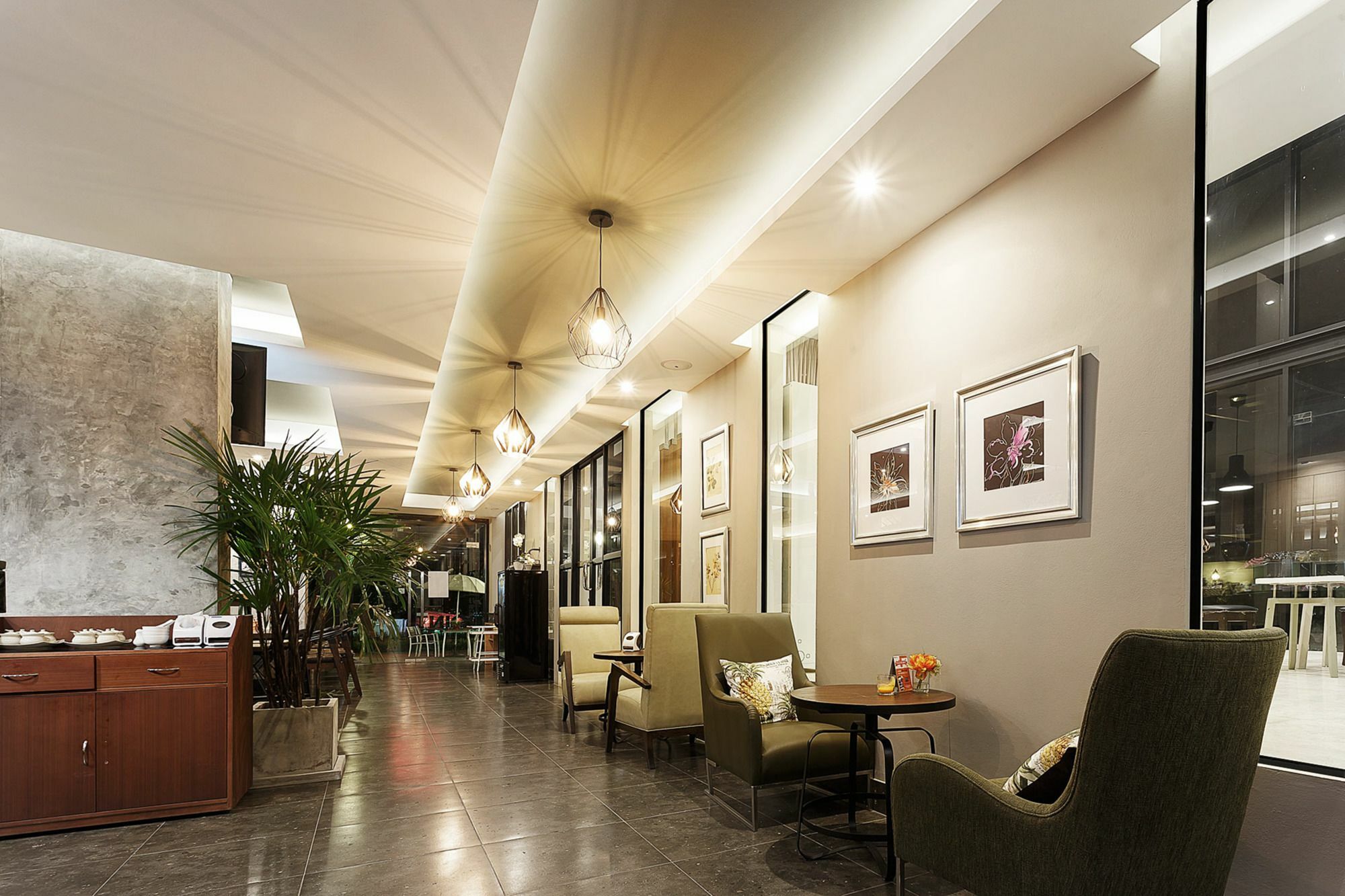 Green Point Residence Hotel Bangkok Exteriör bild