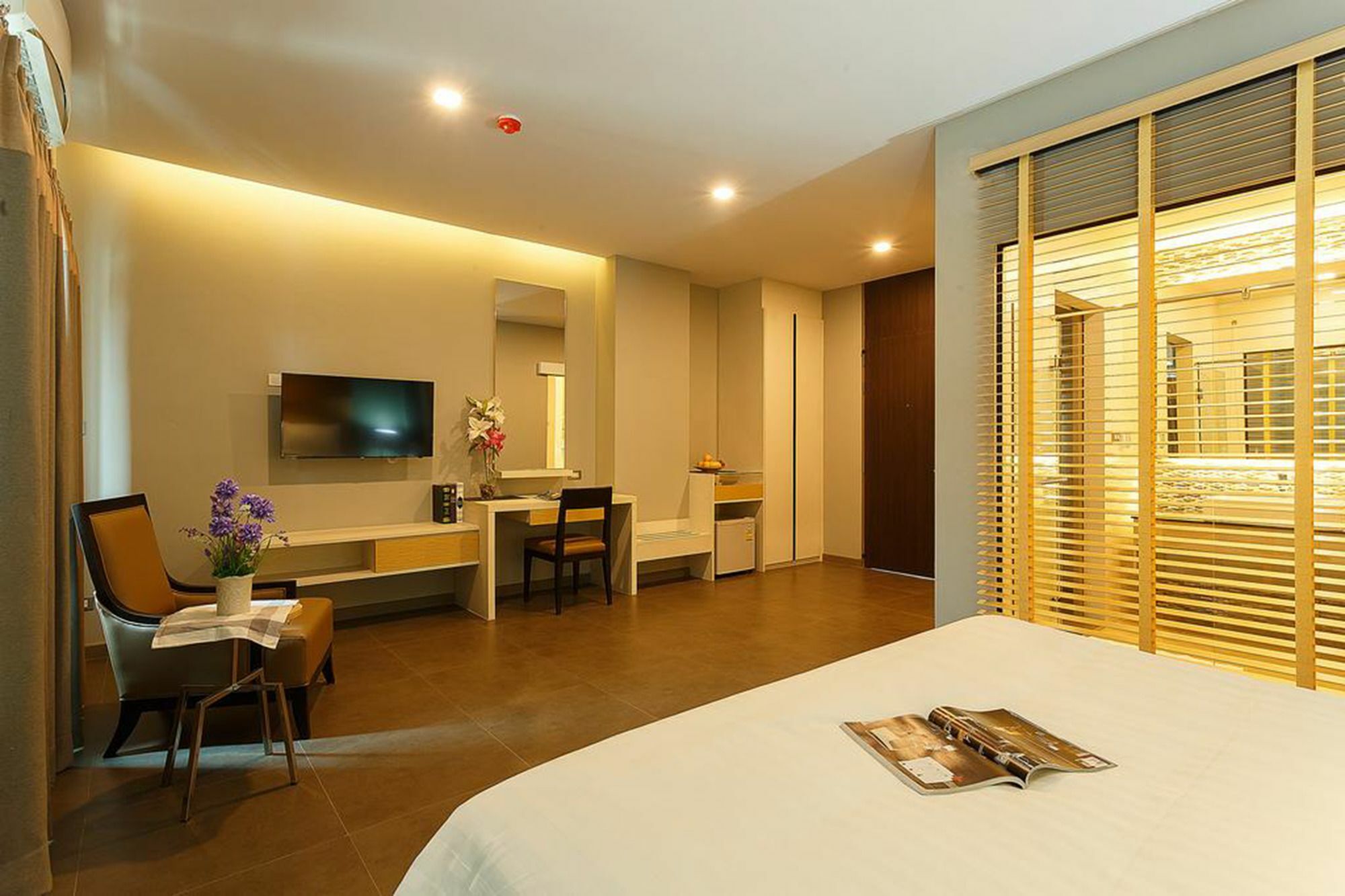Green Point Residence Hotel Bangkok Exteriör bild